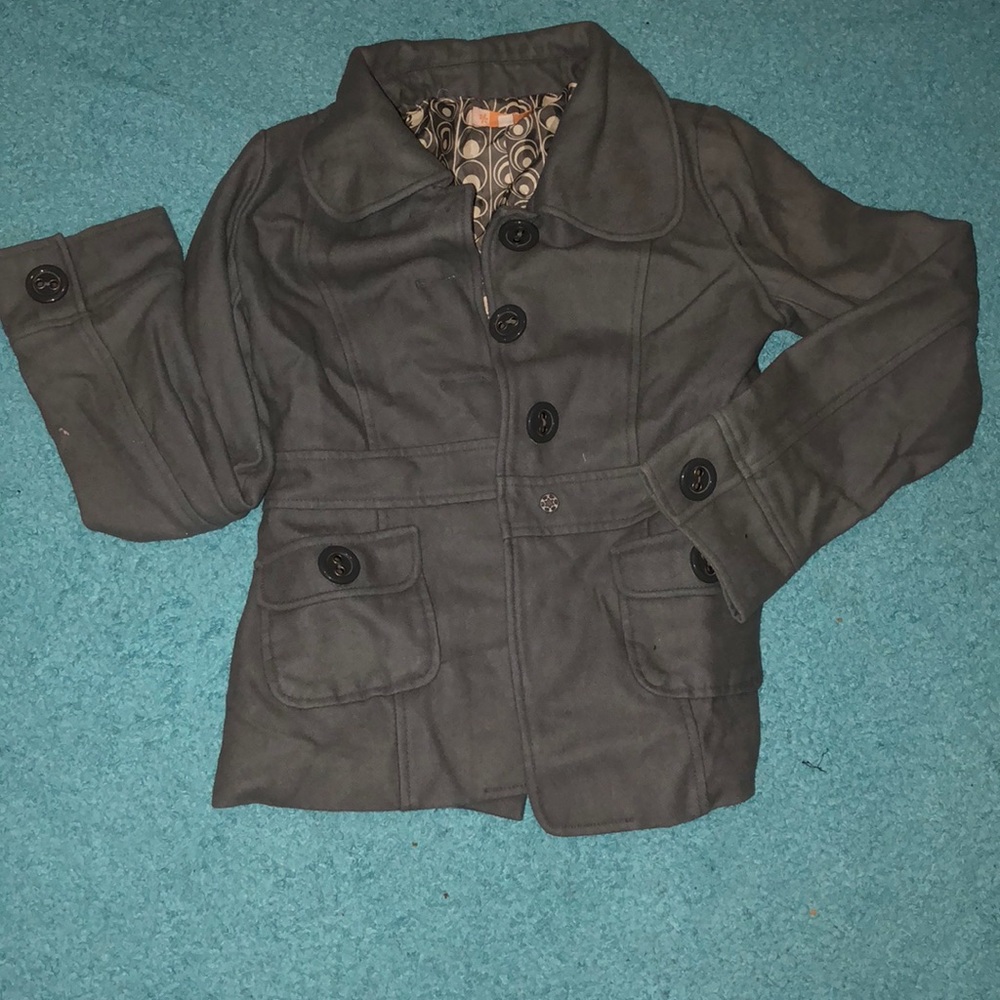 Heavy light grey coat